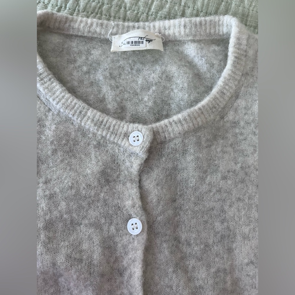 American Vintage Gray Cardigan Sweater - Picture 4 of 6